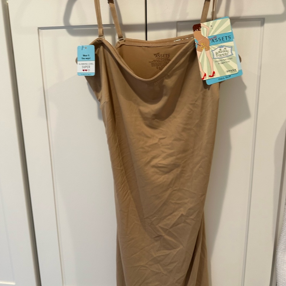 Spanx Full Slip Shapewear in Nude Size 1X - Picture 7 of 7